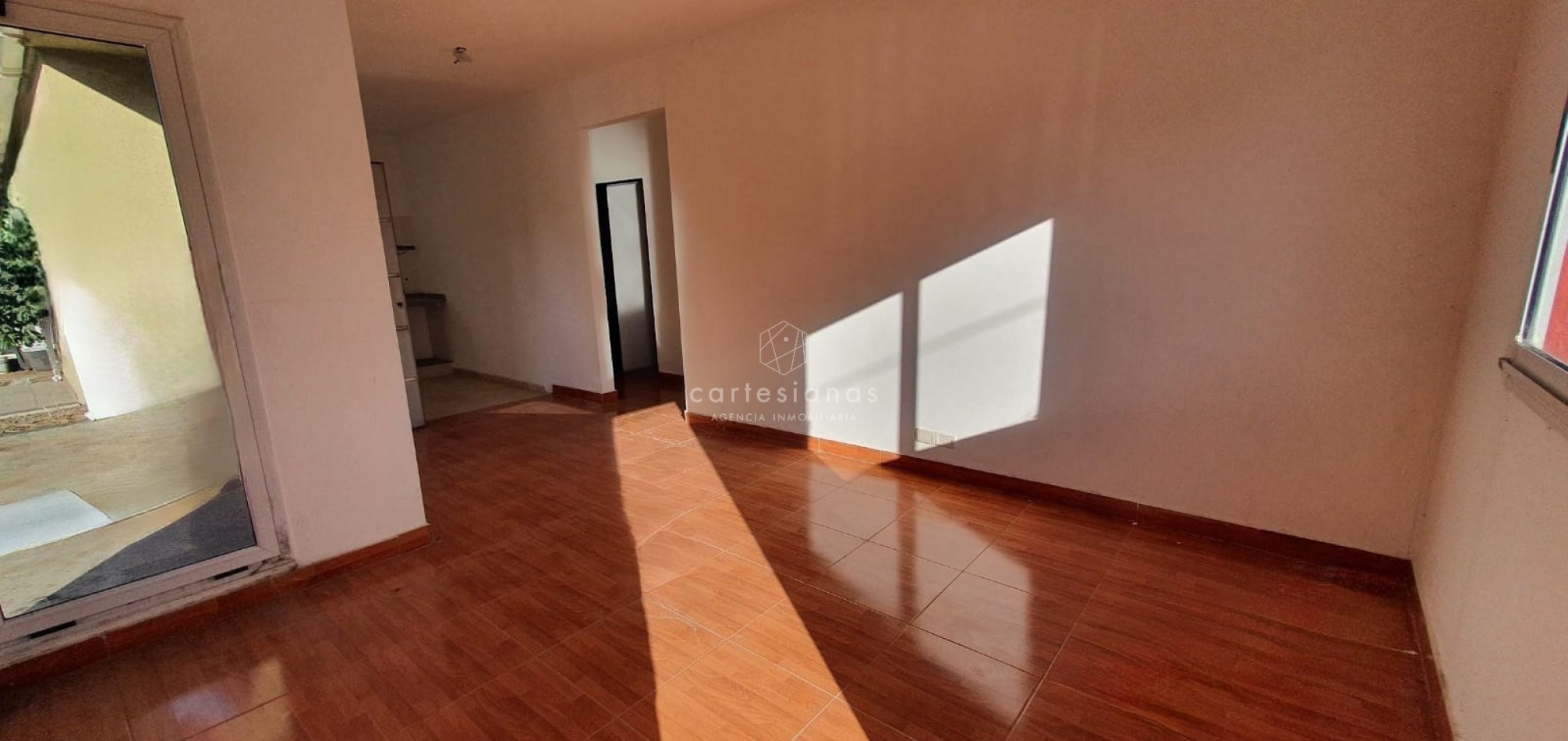 SE VENDEN 3 UNIDADES: DOS de 1 DORM y UNO de 2 DORM  EN COMPLEJO B° BELLA VISTA
