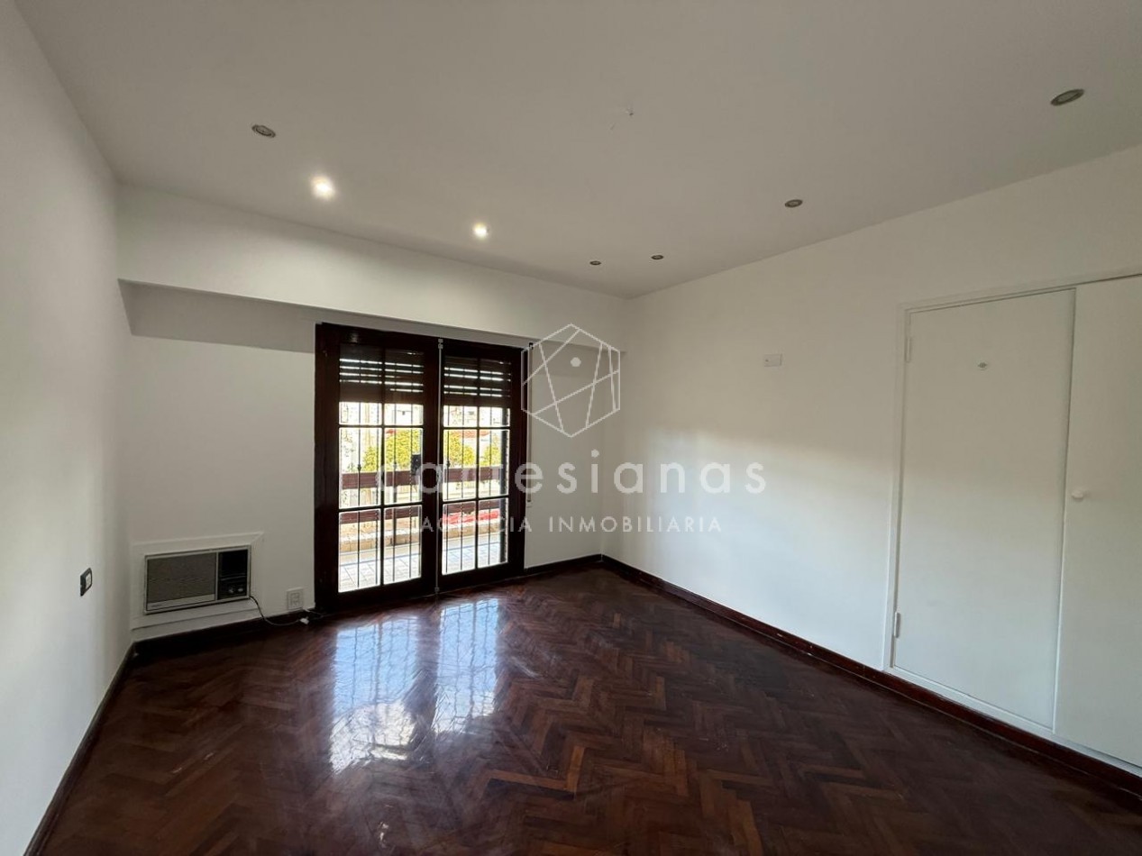 A 30 MTS DE RAFAEL NUÑEZ CASA DE 4 DORM + ESCRIT C/PILETA