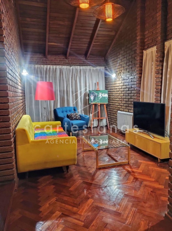 APTO CREDITO CASA DE 3 DORM + OFIC C/INGRESO INDEP. | BAJO PALERMO
