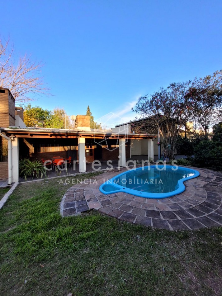 VILLA RIVERA INDARTE | CASA EN UNA SOLA PLANTA DE 3 DORM C/PILETA 
