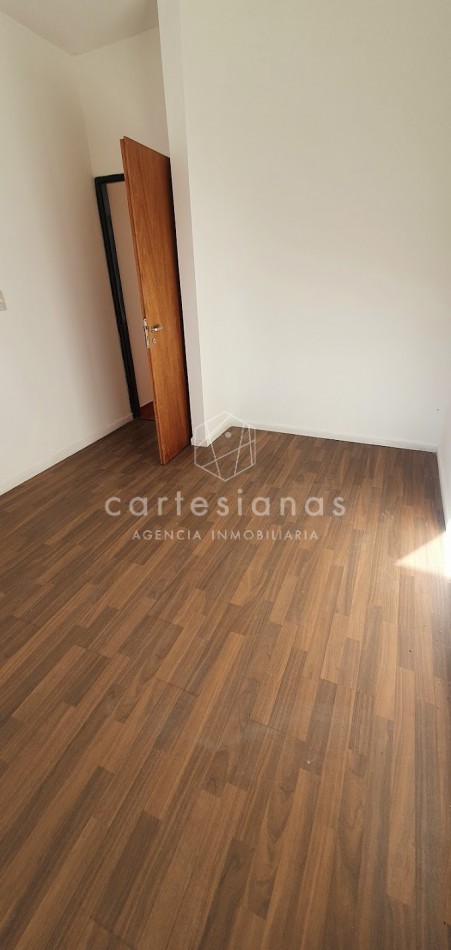 SE VENDEN 3 UNIDADES: DOS de 1 DORM y UNO de 2 DORM  EN COMPLEJO B° BELLA VISTA