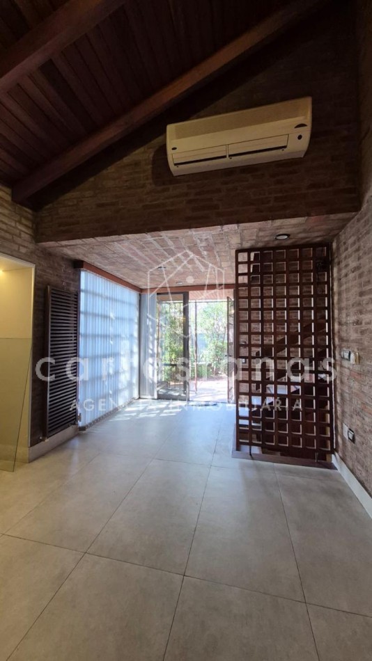 URCA EXCELENTE CASA DE 4 DORM. USO RESIDENCIAL O PARA OFICINAS/ESTUDIO 