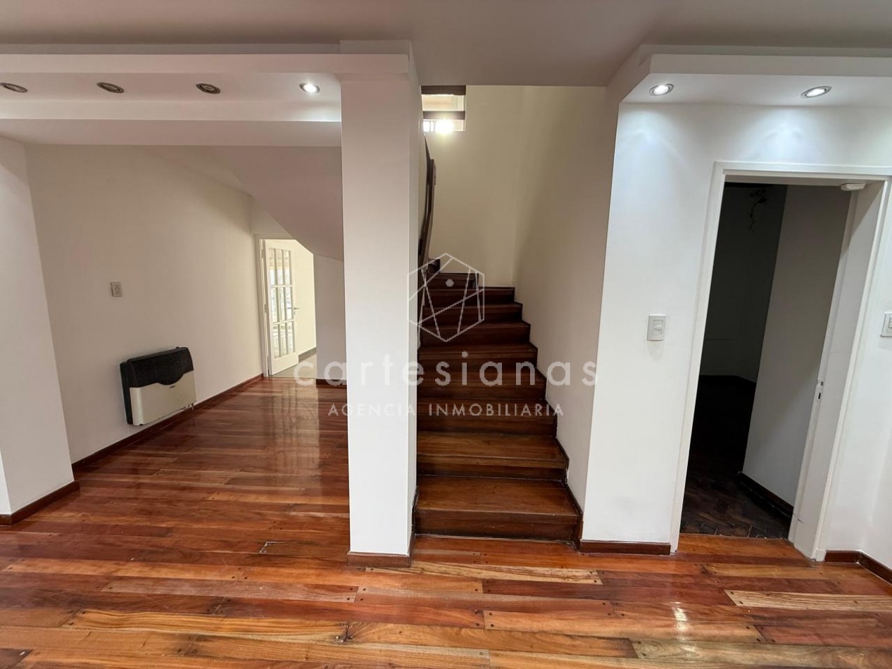 A 30 MTS DE RAFAEL NUÑEZ CASA DE 4 DORM + ESCRIT C/PILETA