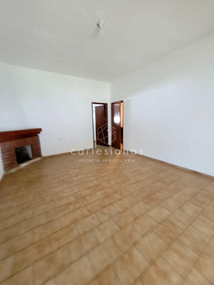 APPTO CREDITO. CASA DE 3 DORM ALEJANDRO CENTENO 