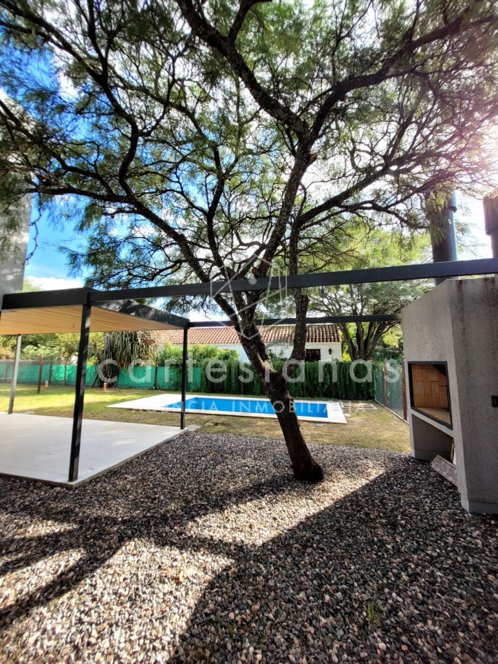 LA CAROLINA CASA DE 3 DORM CALIDAD PREMIUM | ZONA NORTE
