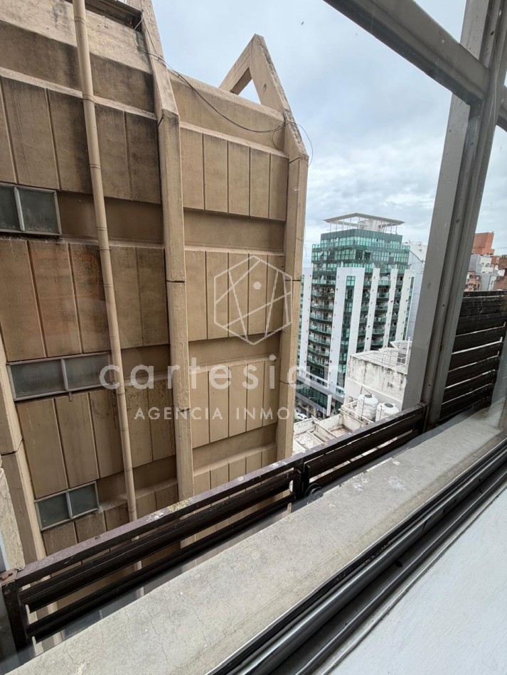 DEPTO 3 DORM SOBRE HIPOLITO YRIGOYEN, FRENTE A PLAZA ESPAÑA | NUEVA CORDOBA