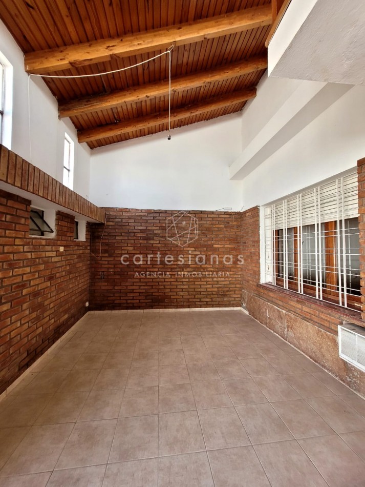 APPTO CREDITO. CASA DE 3 DORM ALEJANDRO CENTENO 