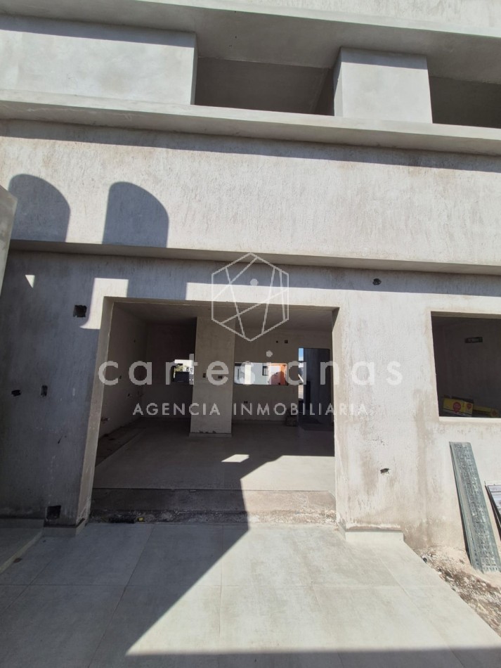 DOCTA | DUPLEX 2 DORM + ESP DE ESCRITORIO. ETAPA 1