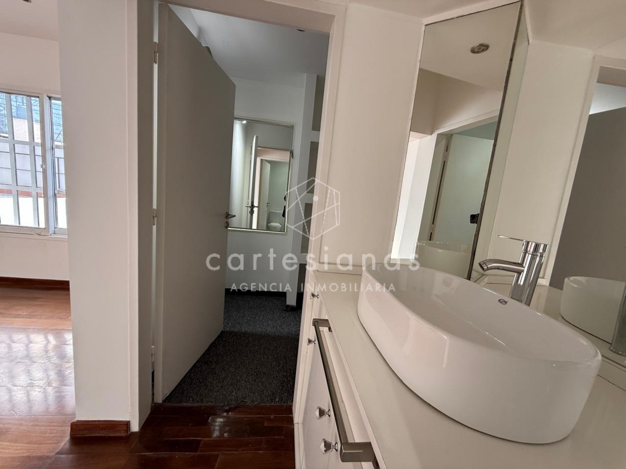 A 30 MTS DE RAFAEL NUÑEZ CASA DE 4 DORM + ESCRIT C/PILETA
