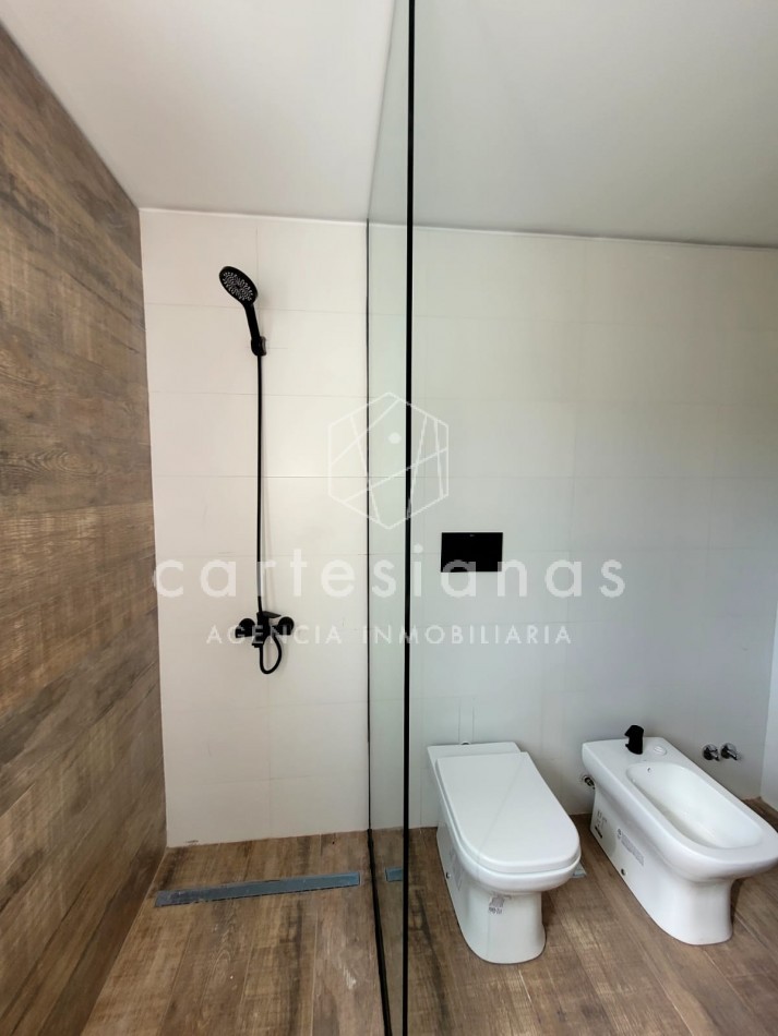 LA CAROLINA CASA DE 3 DORM CALIDAD PREMIUM | ZONA NORTE