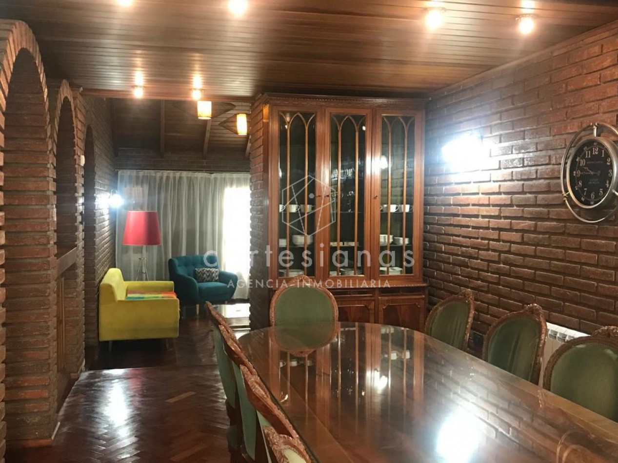 APTO CREDITO CASA DE 3 DORM + OFIC C/INGRESO INDEP. | BAJO PALERMO