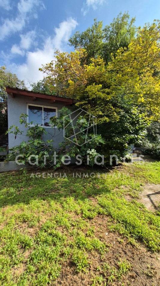 TANTI CASA DE 2 DORM + DEPTO 1 DORM B° SAN MIGUEL