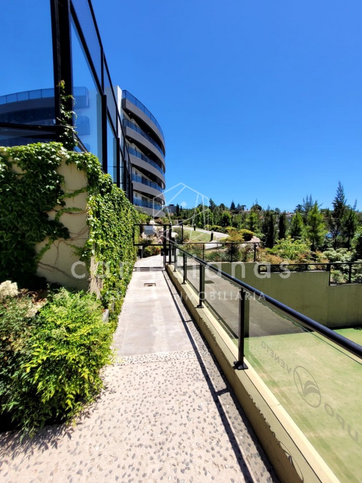 VENETO VILLAGE, DEPTO 2 DORM EQUIPADO. AMENITIES