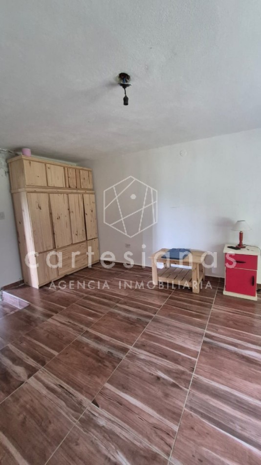 TANTI CASA DE 2 DORM + DEPTO 1 DORM B° SAN MIGUEL