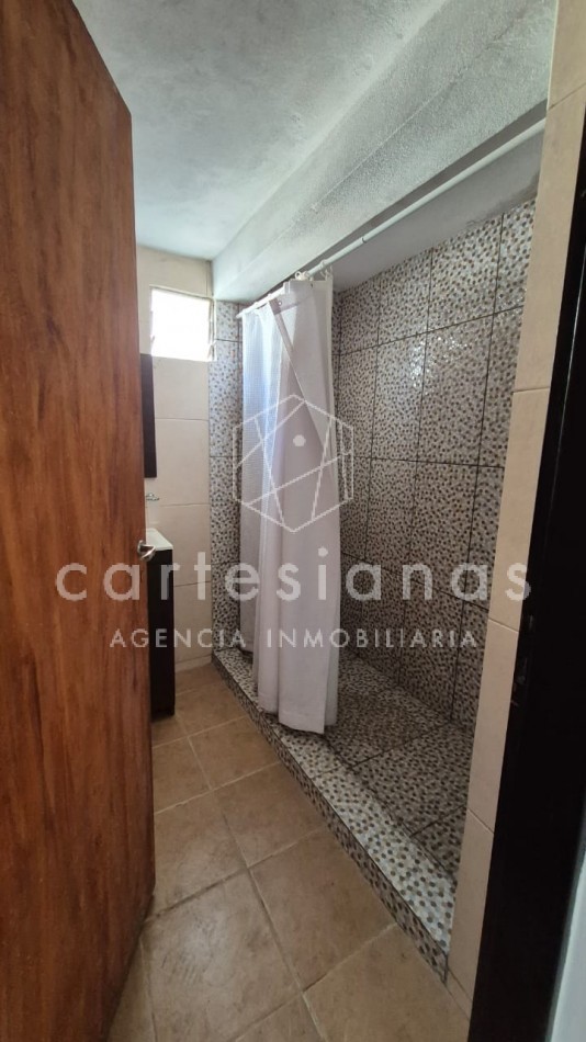 TANTI CASA DE 2 DORM + DEPTO 1 DORM B° SAN MIGUEL