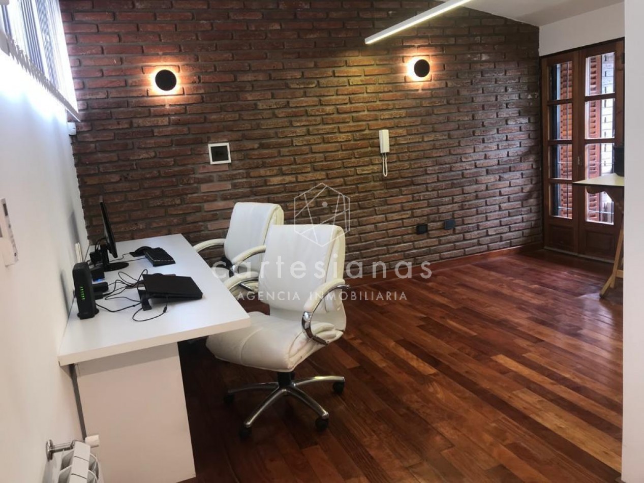 APTO CREDITO CASA DE 3 DORM + OFIC C/INGRESO INDEP. | BAJO PALERMO