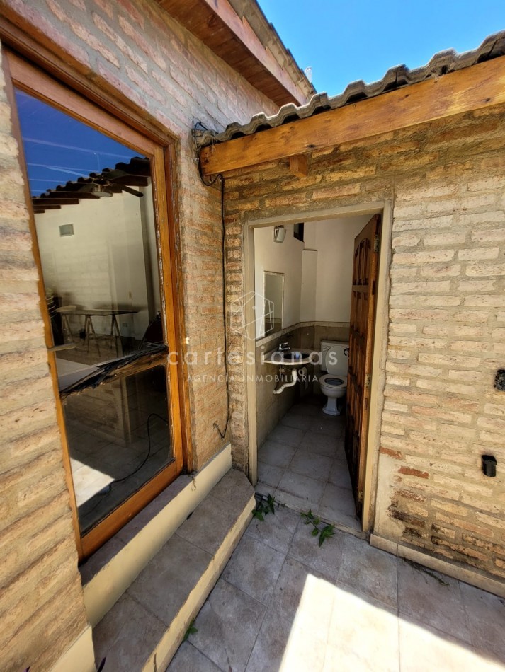CASA 4 DORM + DEP DE SERV Y UNA SUP TOTAL 1000 M2 ARGUELLO | ZONA NORTE