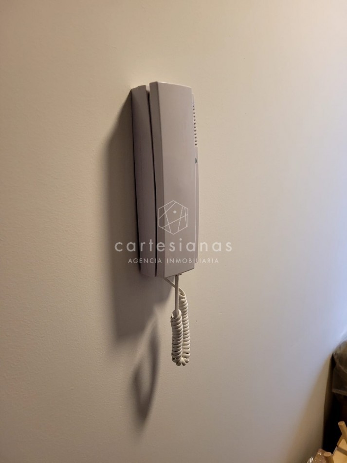 DEPTO 1 DORM C/PATIO + AMENITIES SOBRE AV. VELEZ SARSFIELD | ZONA POCITO