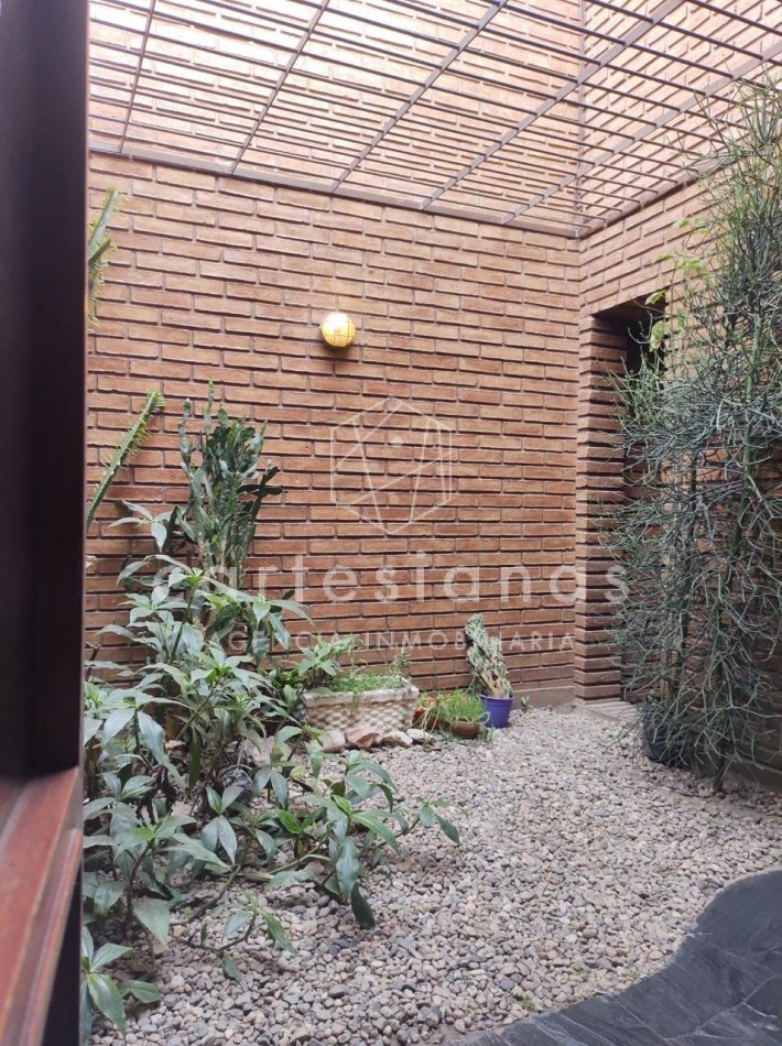 APTO CREDITO CASA DE 3 DORM + OFIC C/INGRESO INDEP. | BAJO PALERMO