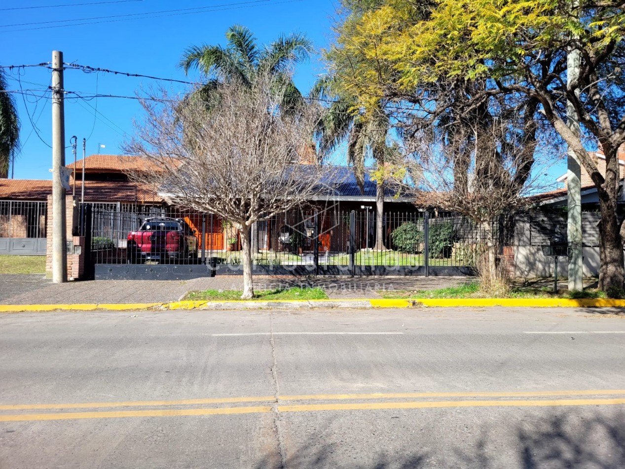 APTO CREDITO HIPOTECARIO CASA DE 3 DORM + DEP DE SERV | TABLADA PARK