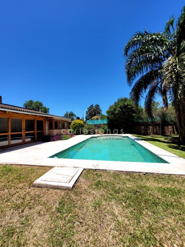 CASA 4 DORM + DEP DE SERV Y UNA SUP TOTAL 1000 M2 ARGUELLO | ZONA NORTE