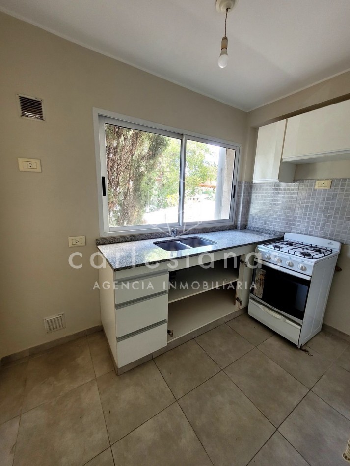 DEPTO ESTILO DUPLEX DE 2 DORM SOBRE CALLE FRANCISCO LAPRIDA | OBSERVATORIO