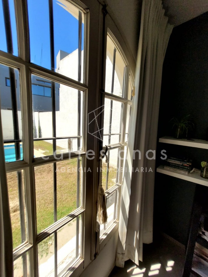 CASA APTA CREDITO. 3 DORM (1 EN SUITE) C/ PILETA! A 100 MTS DE RECTA MARTINOLLI