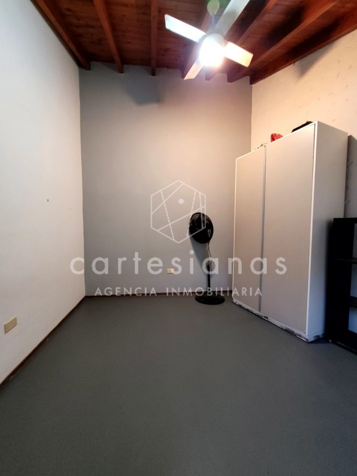 VILLA RIVERA INDARTE | CASA EN UNA SOLA PLANTA DE 3 DORM C/PILETA 