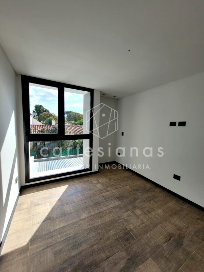 LA CAROLINA CASA DE 3 DORM CALIDAD PREMIUM | ZONA NORTE