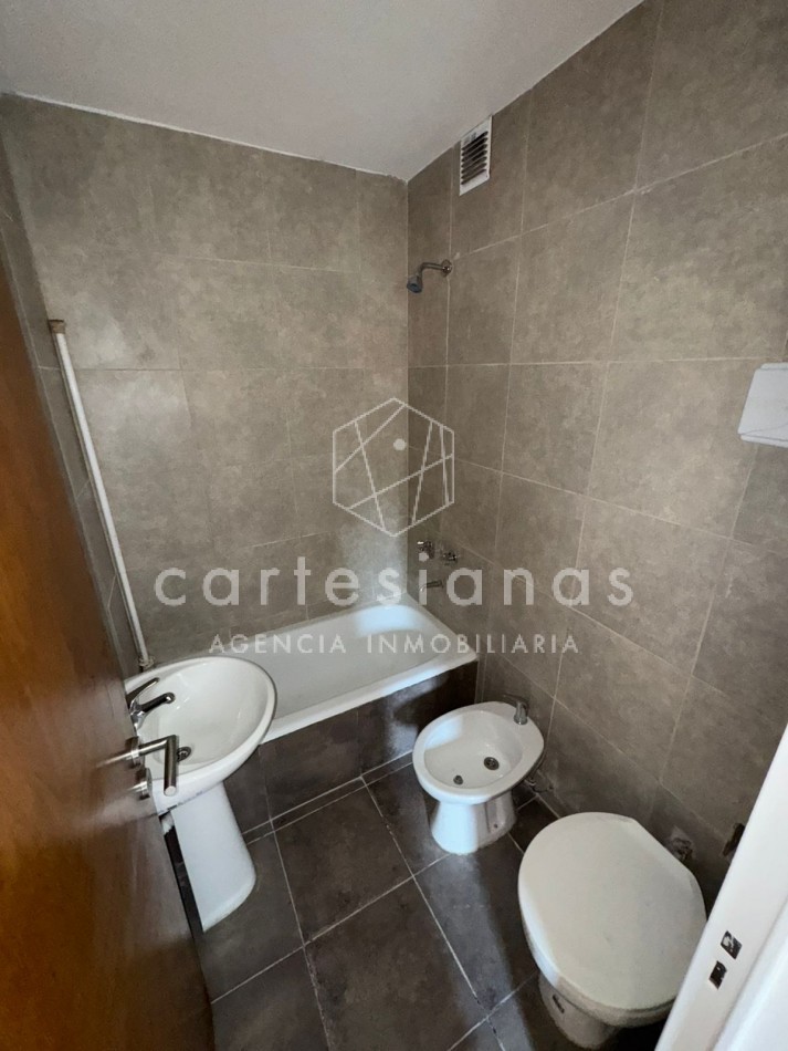 NUEVA CORDOBA | DEPTO 2 DORM SOBRE CALLE BUENOS AIRES 