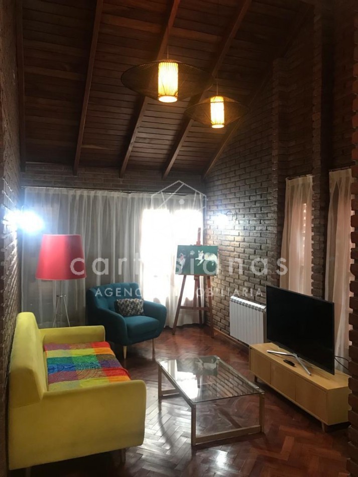 APTO CREDITO CASA DE 3 DORM + OFIC C/INGRESO INDEP. | BAJO PALERMO
