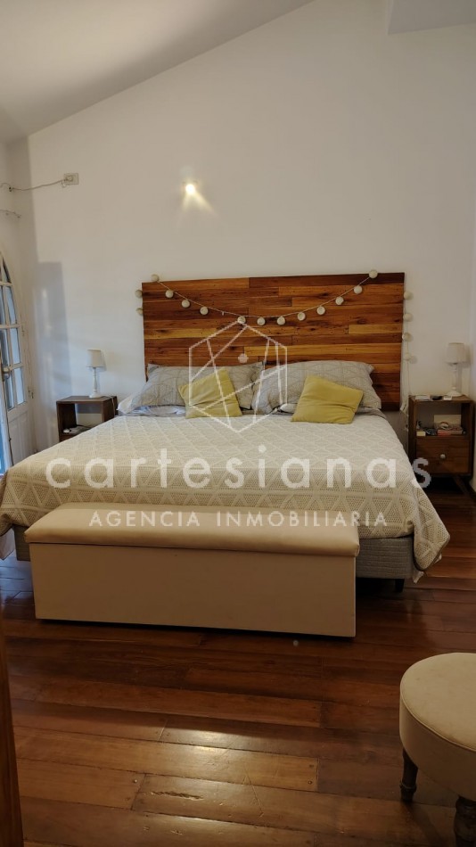 CASA APTA CREDITO. 3 DORM (1 EN SUITE) C/ PILETA! A 100 MTS DE RECTA MARTINOLLI