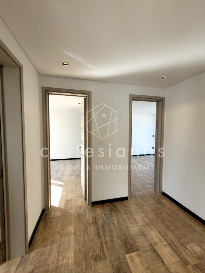 LA CAROLINA CASA DE 3 DORM CALIDAD PREMIUM | ZONA NORTE