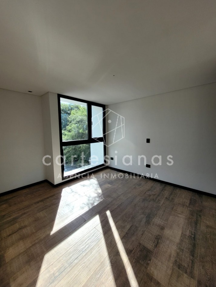 LA CAROLINA CASA DE 3 DORM CALIDAD PREMIUM | ZONA NORTE