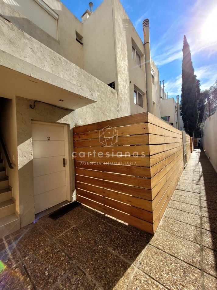 DEPTO 1 DORM C/PATIO SOBRE CALLE LAPRIDA | OBSERVATORIO