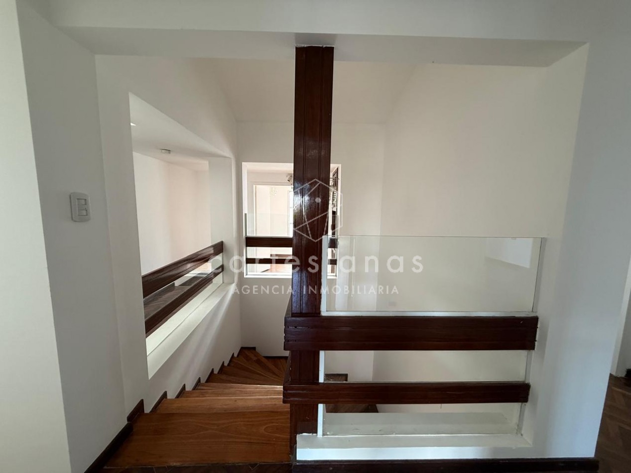 A 30 MTS DE RAFAEL NUÑEZ CASA DE 4 DORM + ESCRIT C/PILETA