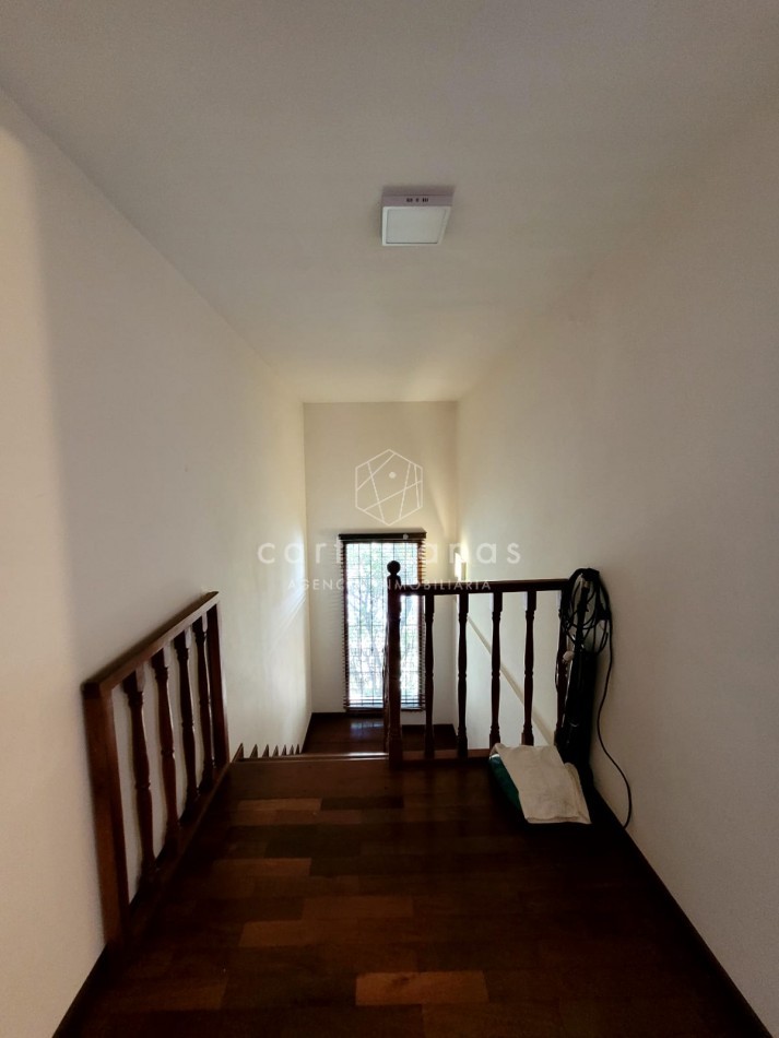CASA 4 DORM + DEP DE SERV Y UNA SUP TOTAL 1000 M2 ARGUELLO | ZONA NORTE
