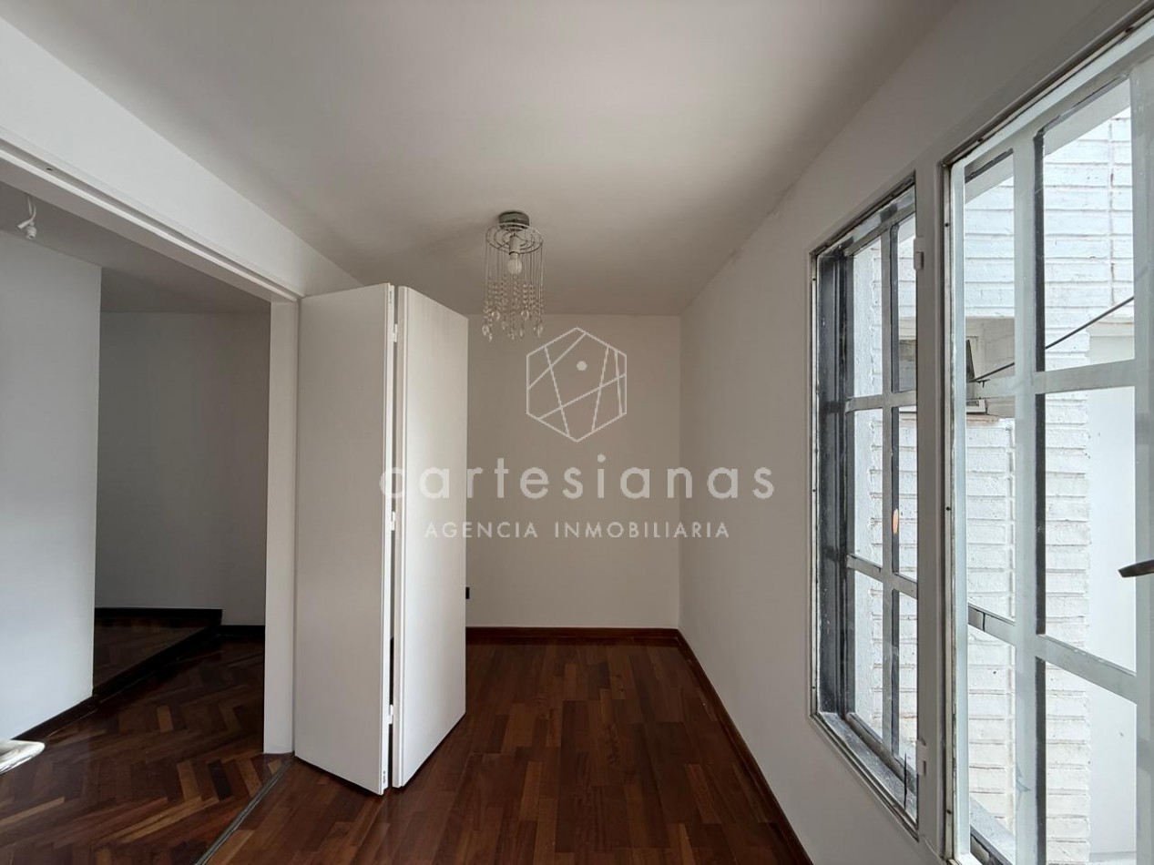 A 30 MTS DE RAFAEL NUÑEZ CASA DE 4 DORM + ESCRIT C/PILETA