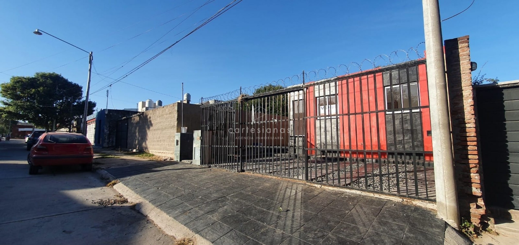 SE VENDEN 3 UNIDADES: DOS de 1 DORM y UNO de 2 DORM  EN COMPLEJO B° BELLA VISTA