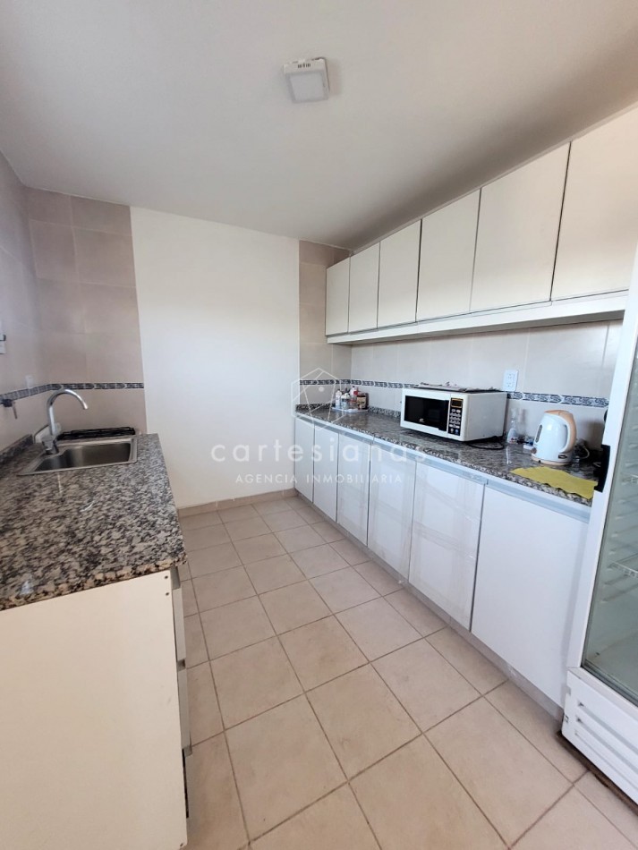 DPTO DE 3 DORM ESTILO DUPLEX SOBRE AV. FUERZA AEREA - RUTA 20