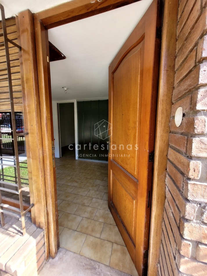 APPTO CREDITO. CASA DE 3 DORM ALEJANDRO CENTENO 