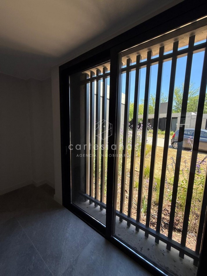 VILLA WARCALDE CASA EN UNA SOLA PLANTA DE 3 DORM EN HOUSING DE CATEGORIA