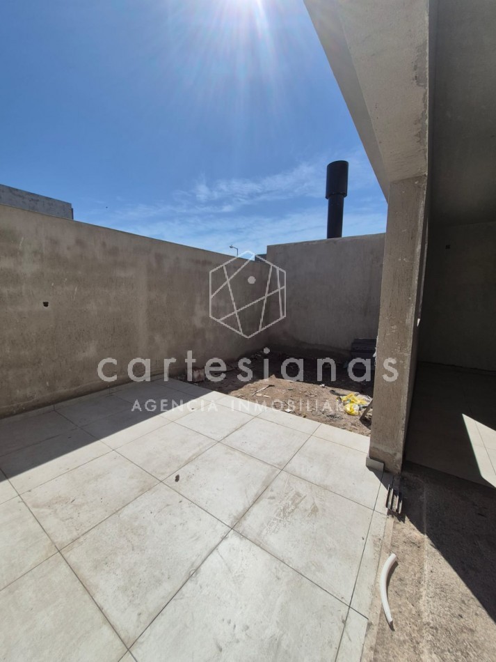 DOCTA ETAPA 1 | DUPLEX DE TRES DORM CON COCHERA DOBLE