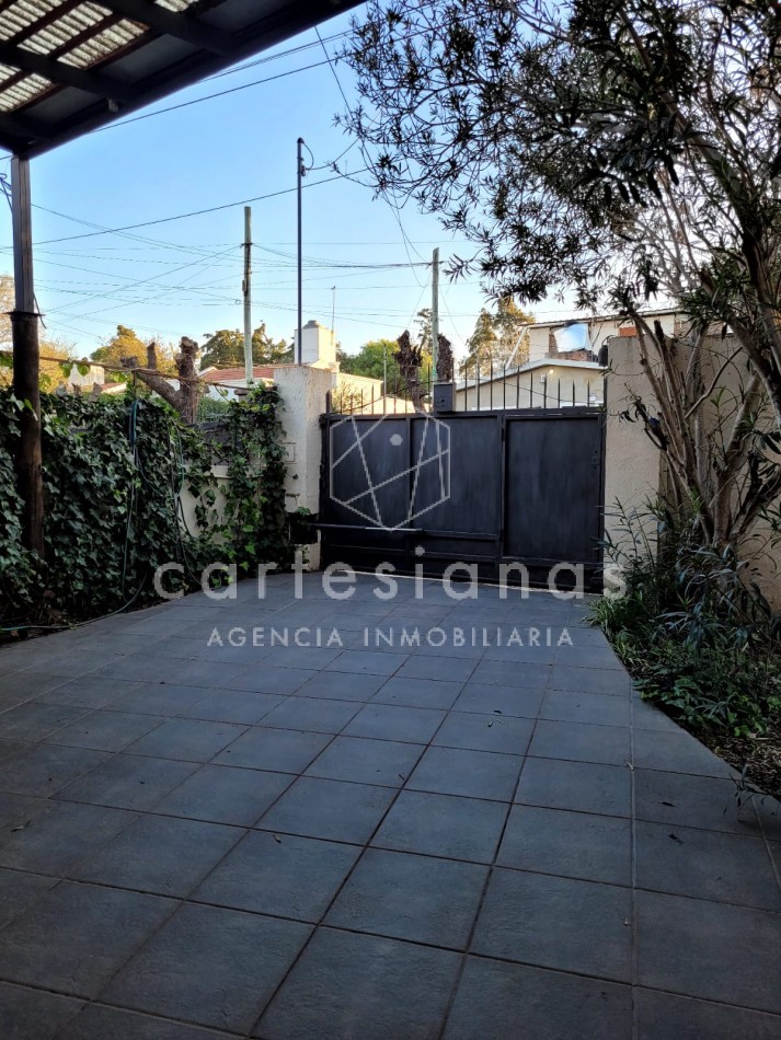 VILLA RIVERA INDARTE | CASA EN UNA SOLA PLANTA DE 3 DORM C/PILETA 