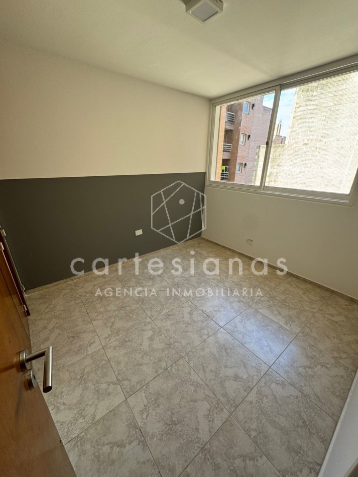 NUEVA CORDOBA | DEPTO 2 DORM SOBRE CALLE BUENOS AIRES 