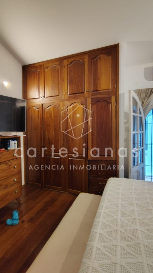 CASA APTA CREDITO. 3 DORM (1 EN SUITE) C/ PILETA! A 100 MTS DE RECTA MARTINOLLI