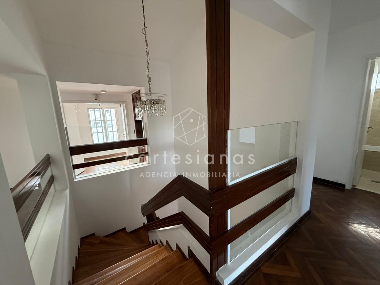 A 30 MTS DE RAFAEL NUÑEZ CASA DE 4 DORM + ESCRIT C/PILETA