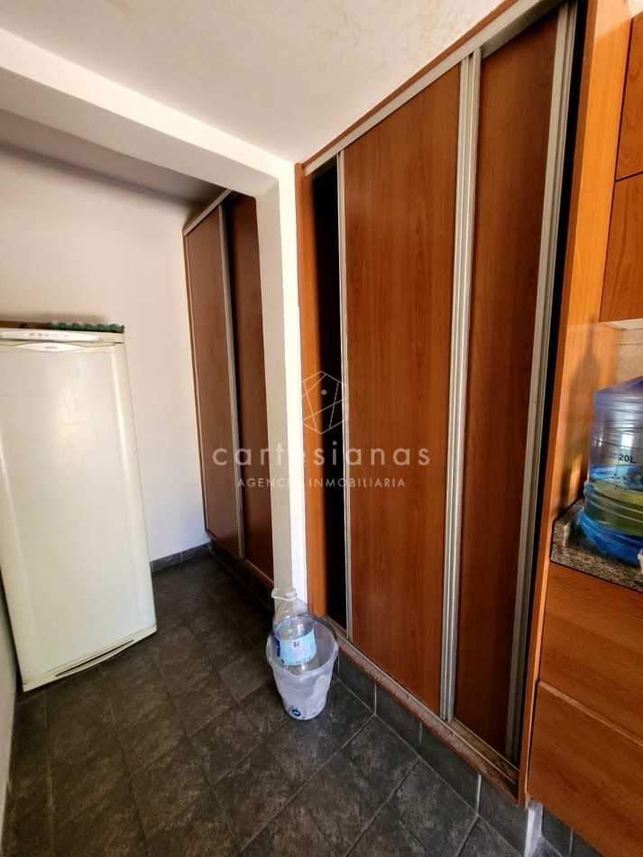 CASA 4 DORM + DEP DE SERV Y UNA SUP TOTAL 1000 M2 ARGUELLO | ZONA NORTE