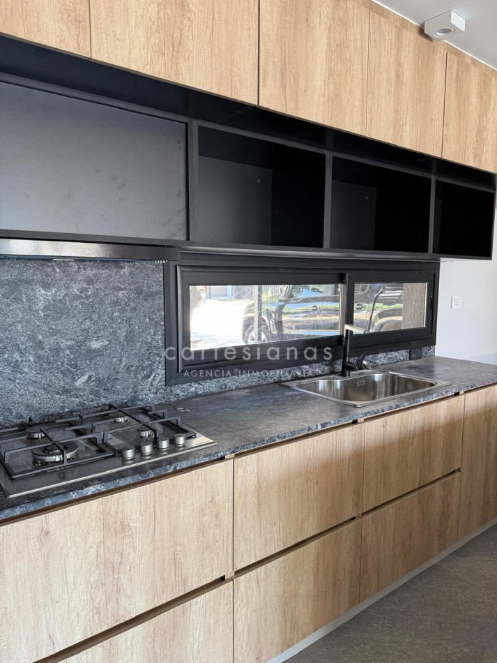 VILLA WARCALDE CASA EN UNA SOLA PLANTA DE 3 DORM EN HOUSING DE CATEGORIA