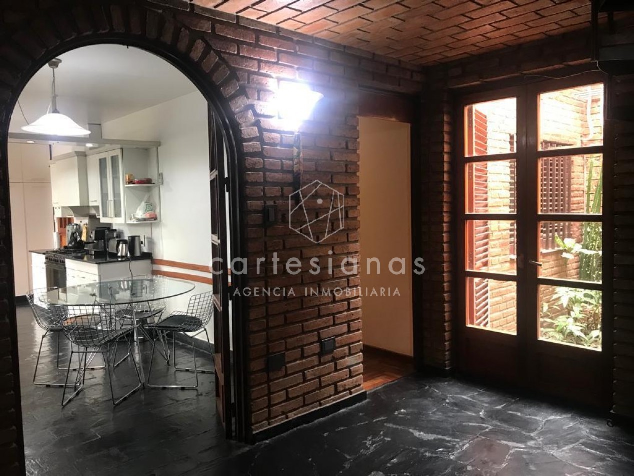 APTO CREDITO CASA DE 3 DORM + OFIC C/INGRESO INDEP. | BAJO PALERMO